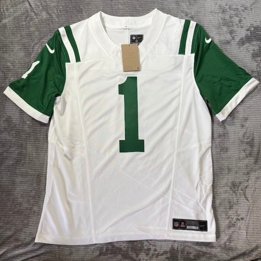 Nike New York Jets Sauce Gardner 1 Jersey Mens Medium White Green NFL Vapor